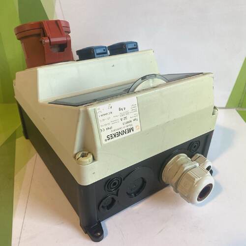 Mennekes  920013   COMBINAZIONE DI PRESE
