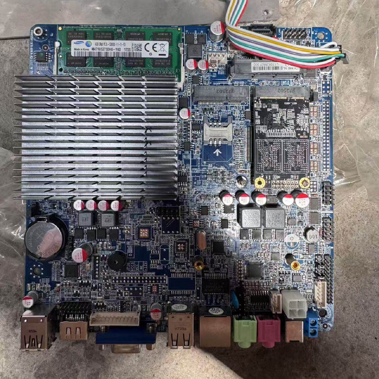 研域工控 ITX-M50研域j1900工控一体,有四张,单价--议价商品