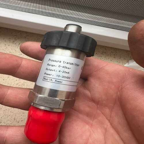 未使用的0-40bar压力传感器询价