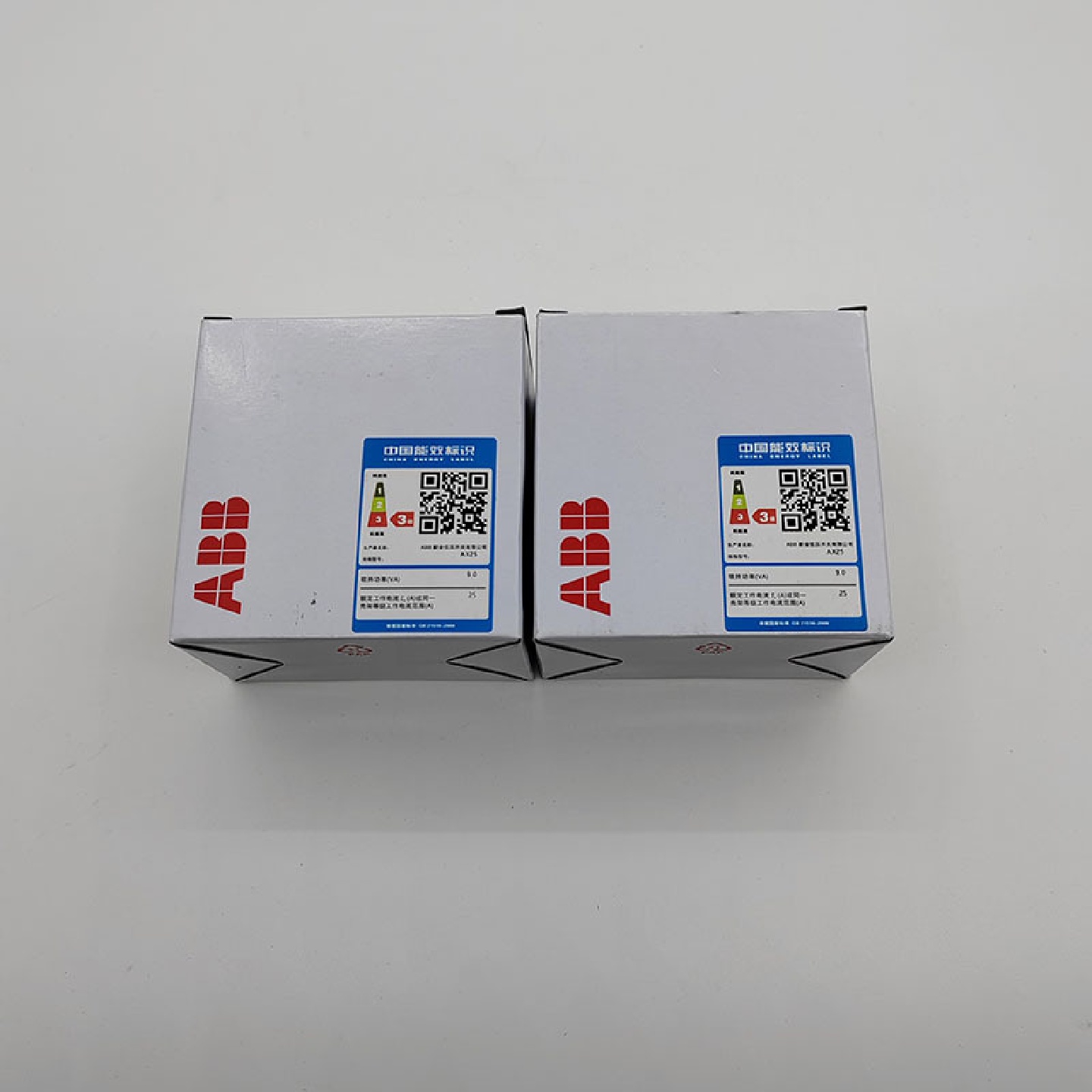 ABB通用接触器AX25-30-10-85AX25-30-10-80