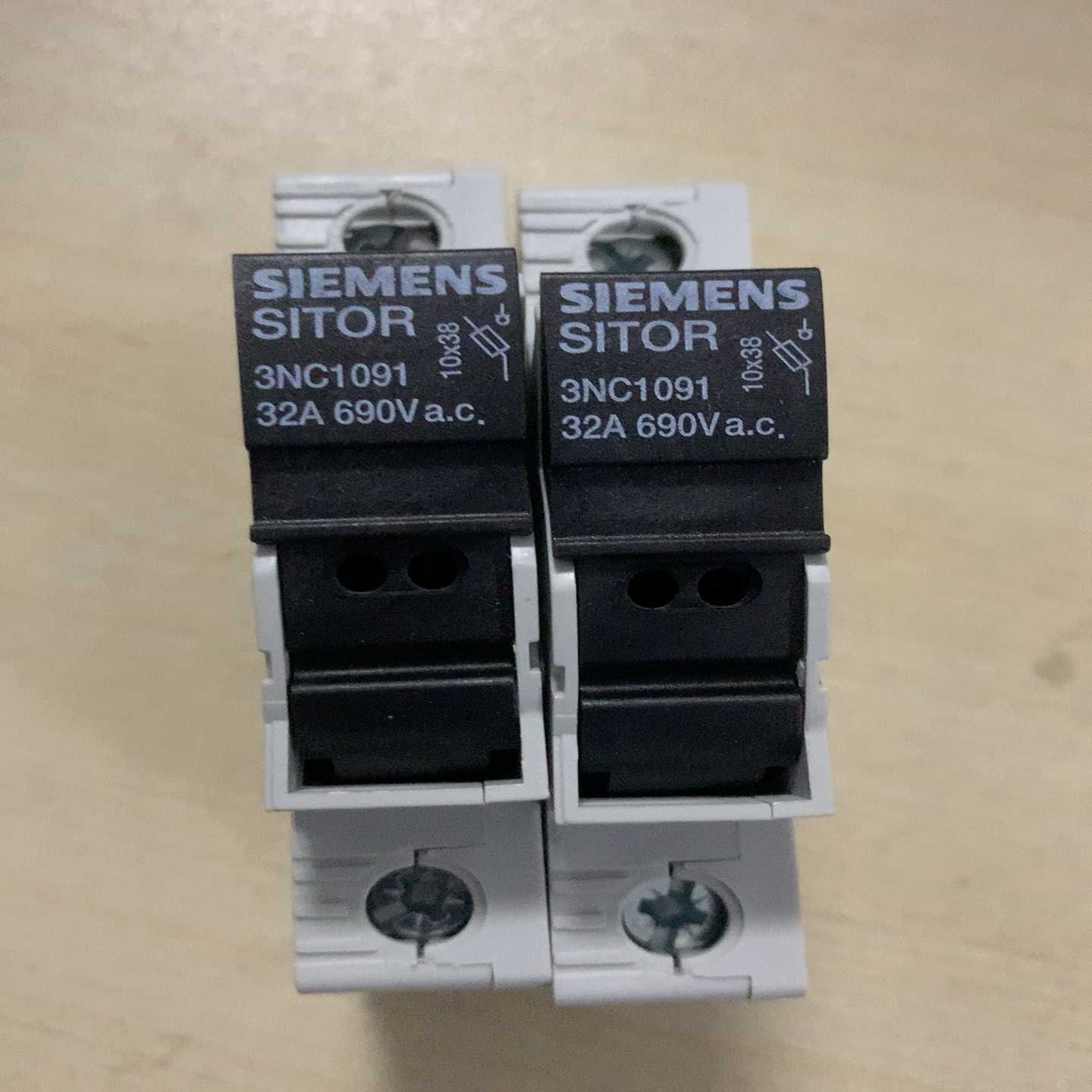 询价~断路器3NC1091 32A 690VAC /