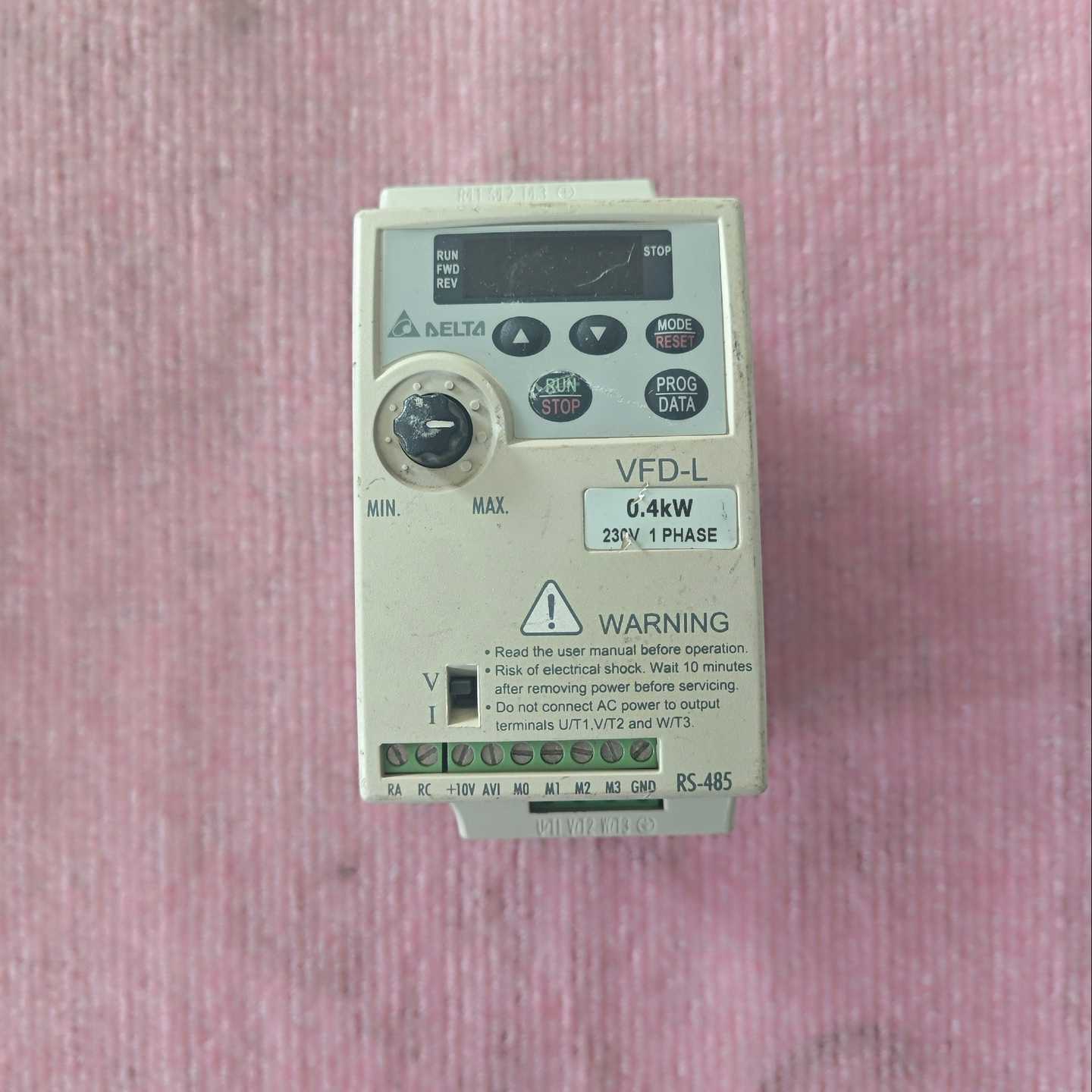 【议价】台达变频器VFD004L21A，0.4KW，230V单相输入适用