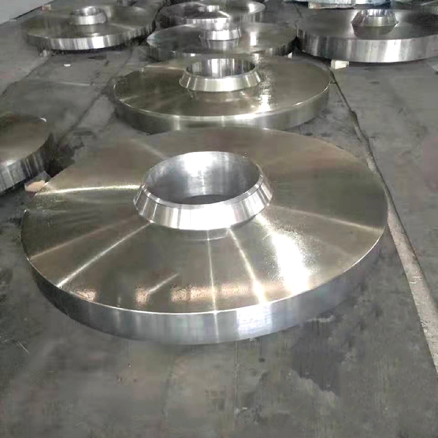 锻造对焊法兰高压法兰不锈钢碳钢带颈凸缘法兰盘厂家直销