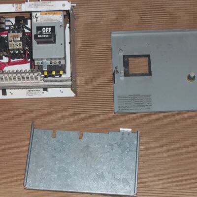 ITE SIEMENS MODEL 95 MARQ 21  3 AMP SIZE 1 REVERSING MCC BUC