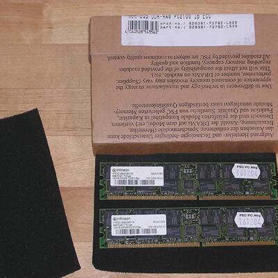 NEW  Fujitsu S26361F2762L525 Memory 2GB DDR 266 PC2100 ECC l
