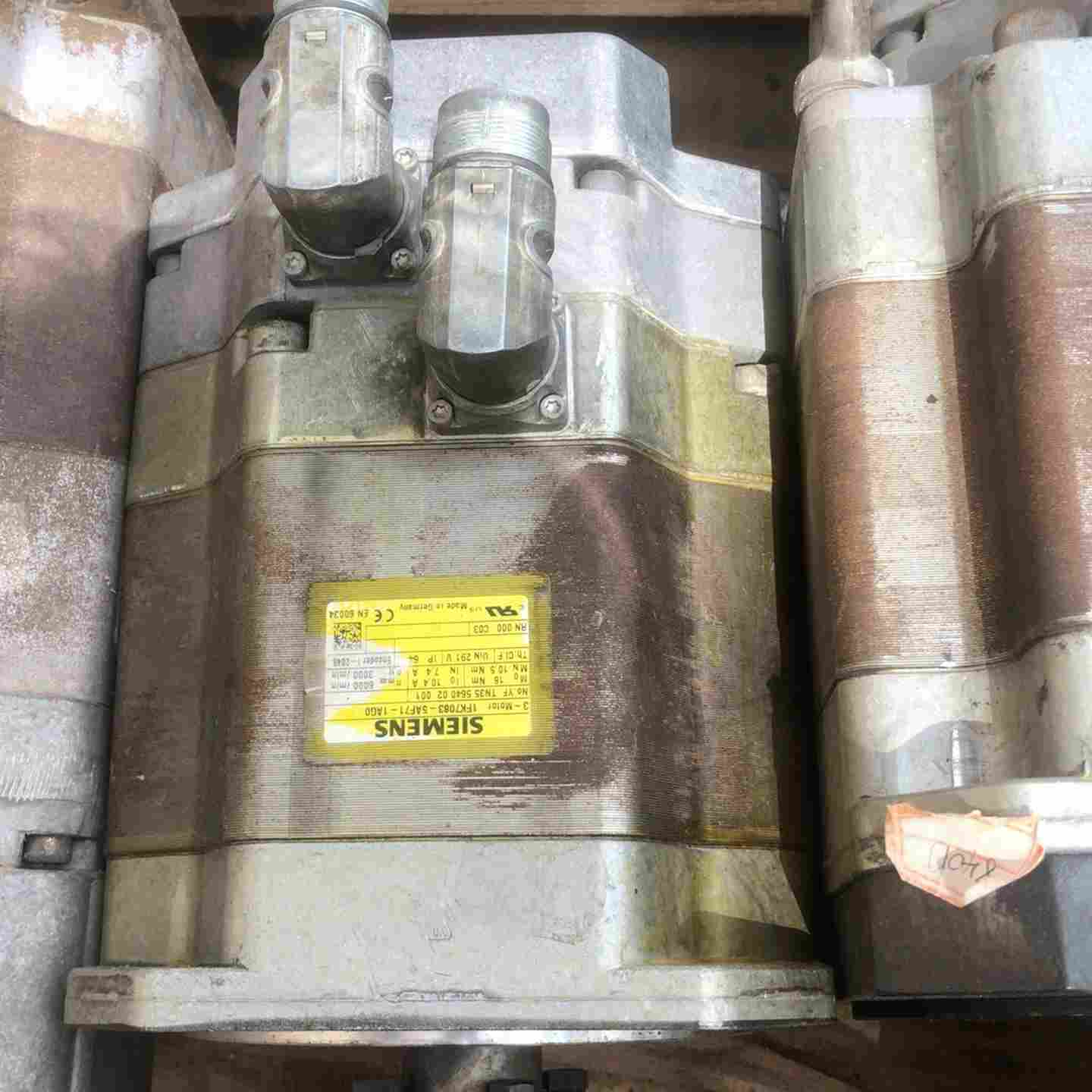 议价1FK7p083-5AF71-1AG0西门子电机成色如图原装现货/维修