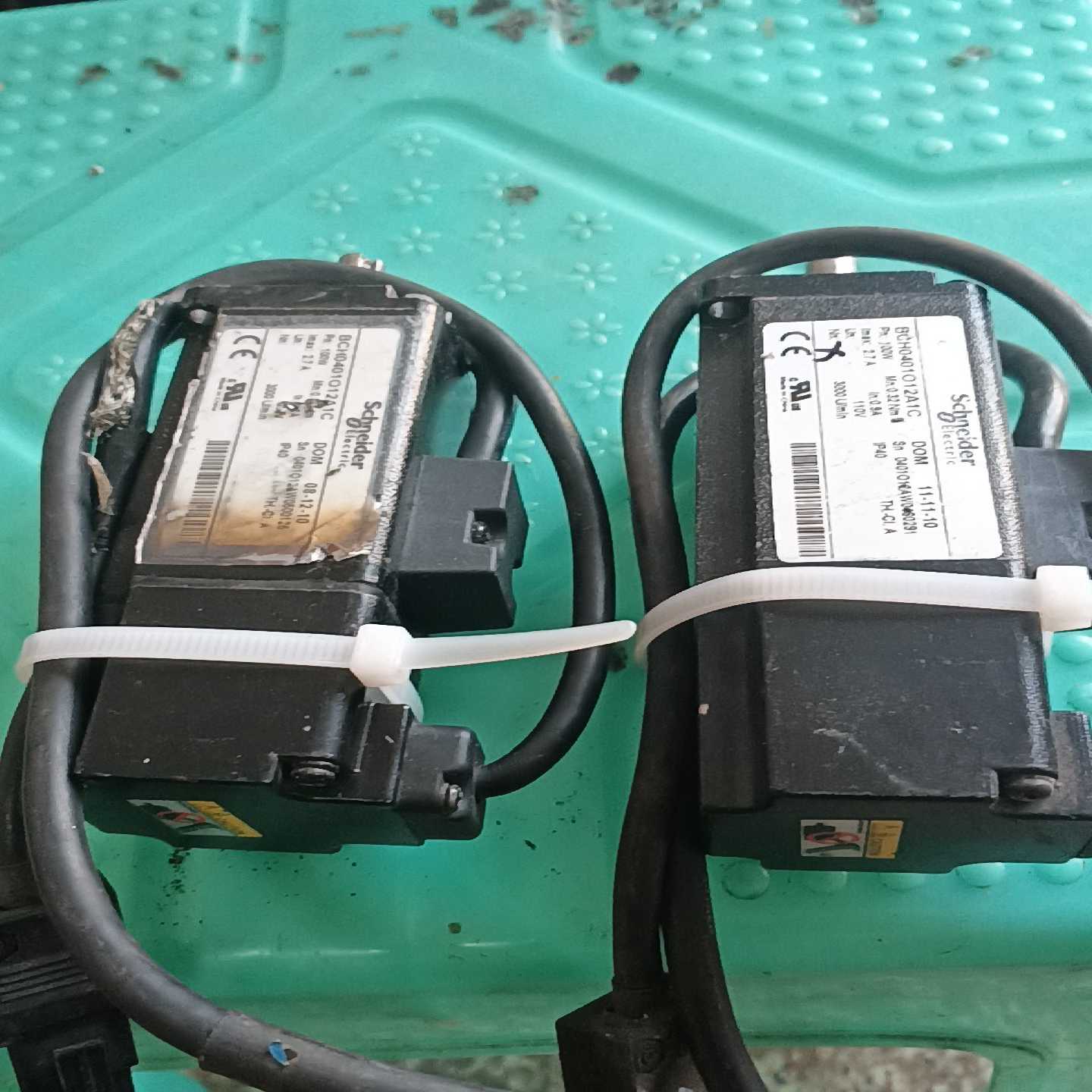 施耐德伺服电机BCH0401O12A1C拆机包好实物图--议价商品