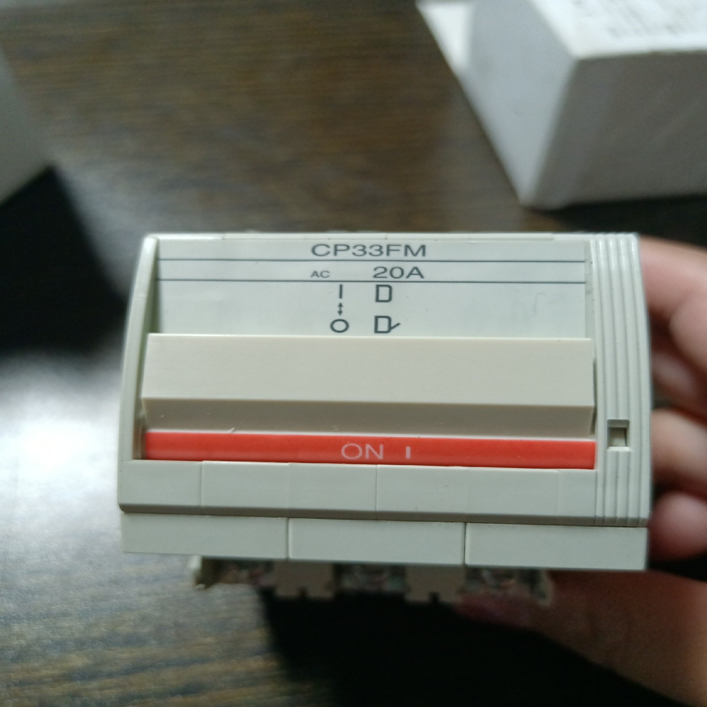 【议价】富士FUJI断路器CP33  FM 20A库存四个全新