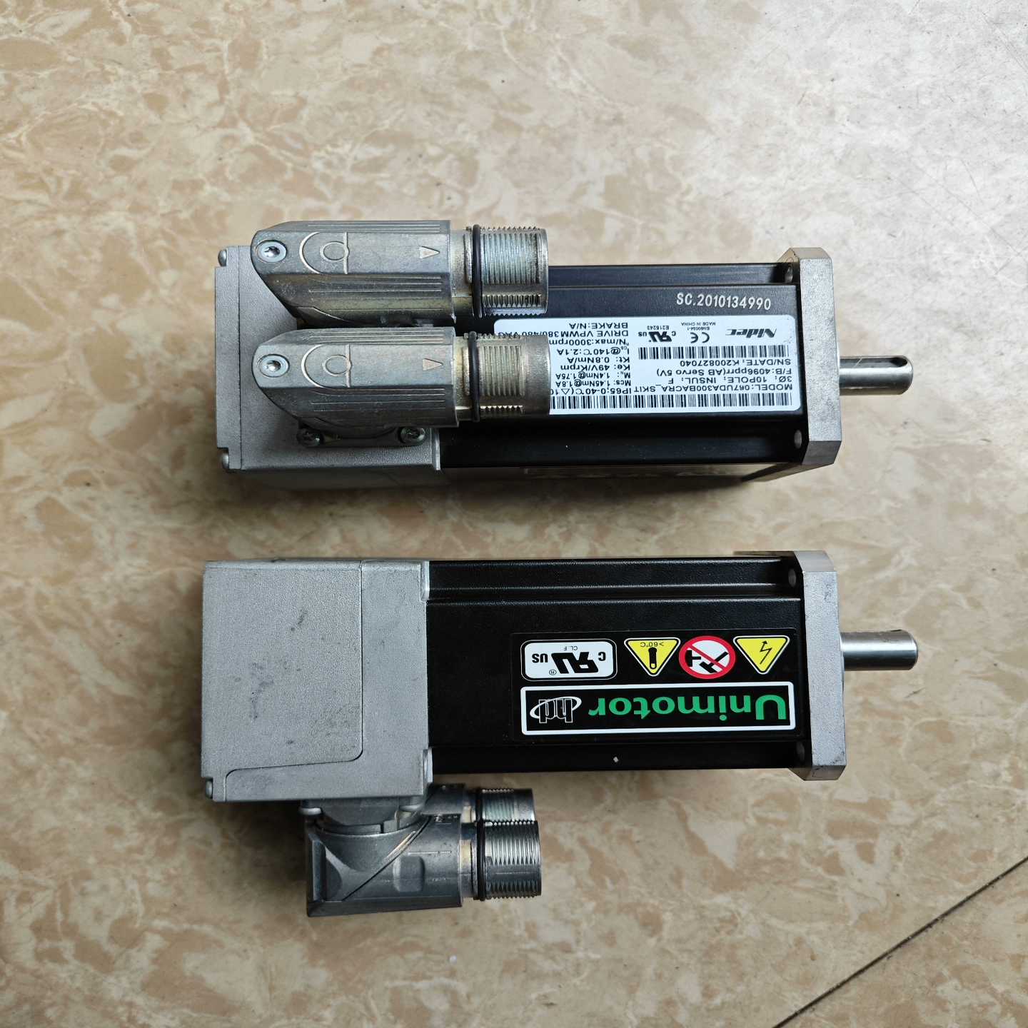 尼得科Nidec艾默生伺服电机067UDA300BACRA--议价商品