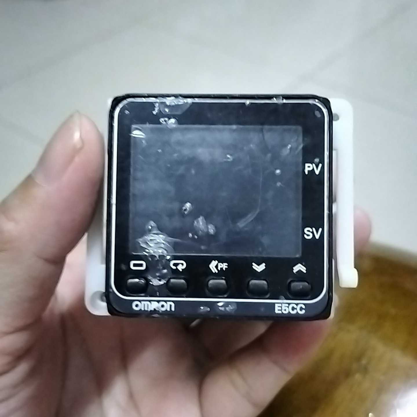 询价欧姆龙温控器E5CC-QX2DSM-802