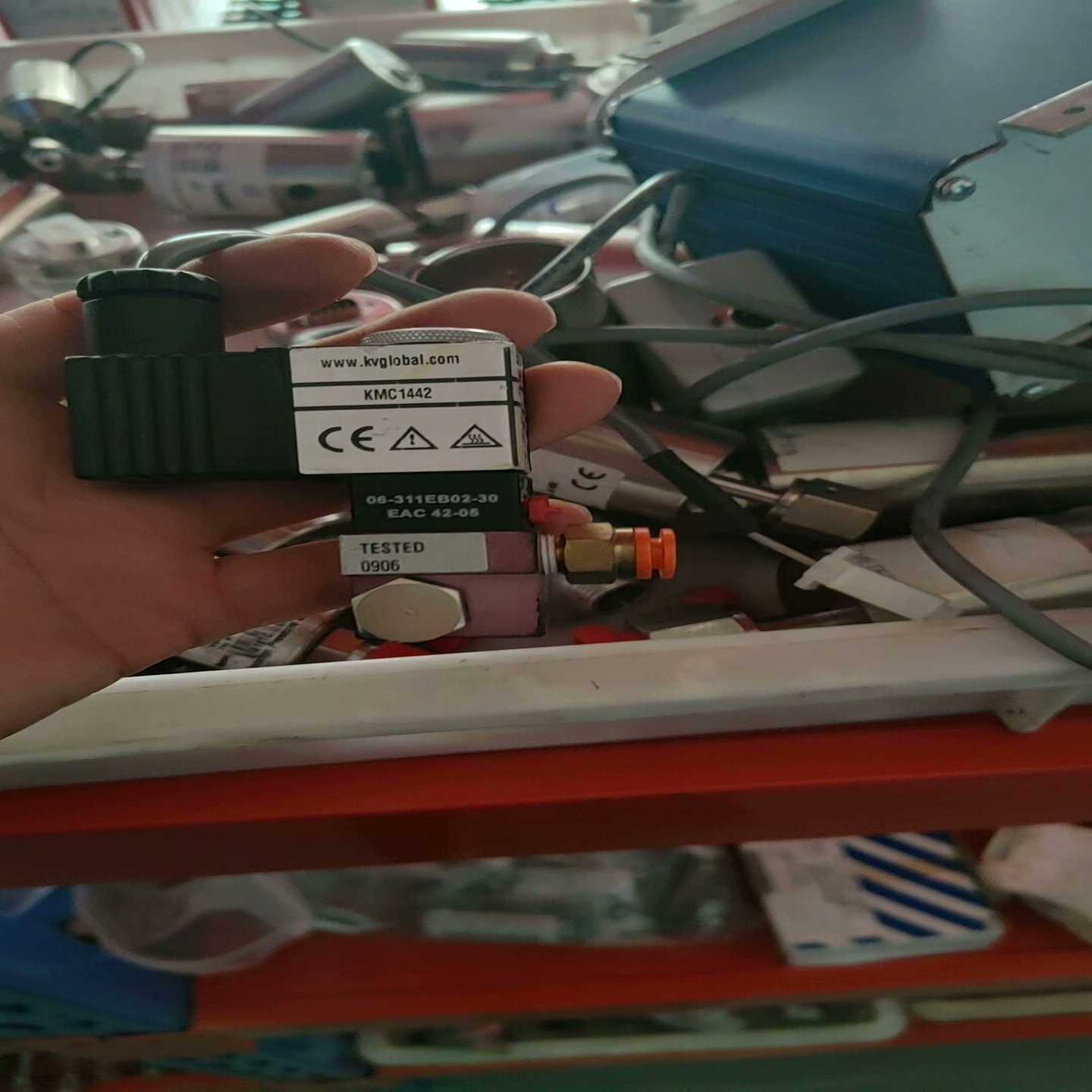 电磁阀KMC-1442，，当前状态。的直接拍。询价