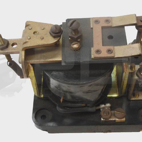 Ward Leonard 01461050 Campo Perdita Rel 300V 1A W211L15 Bobi