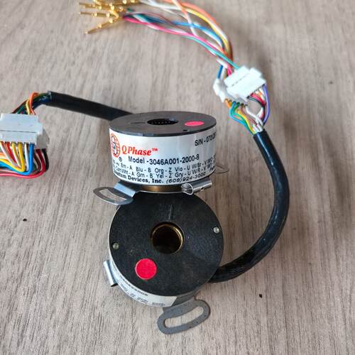 议价Qphase编码器3046A00120008可维修