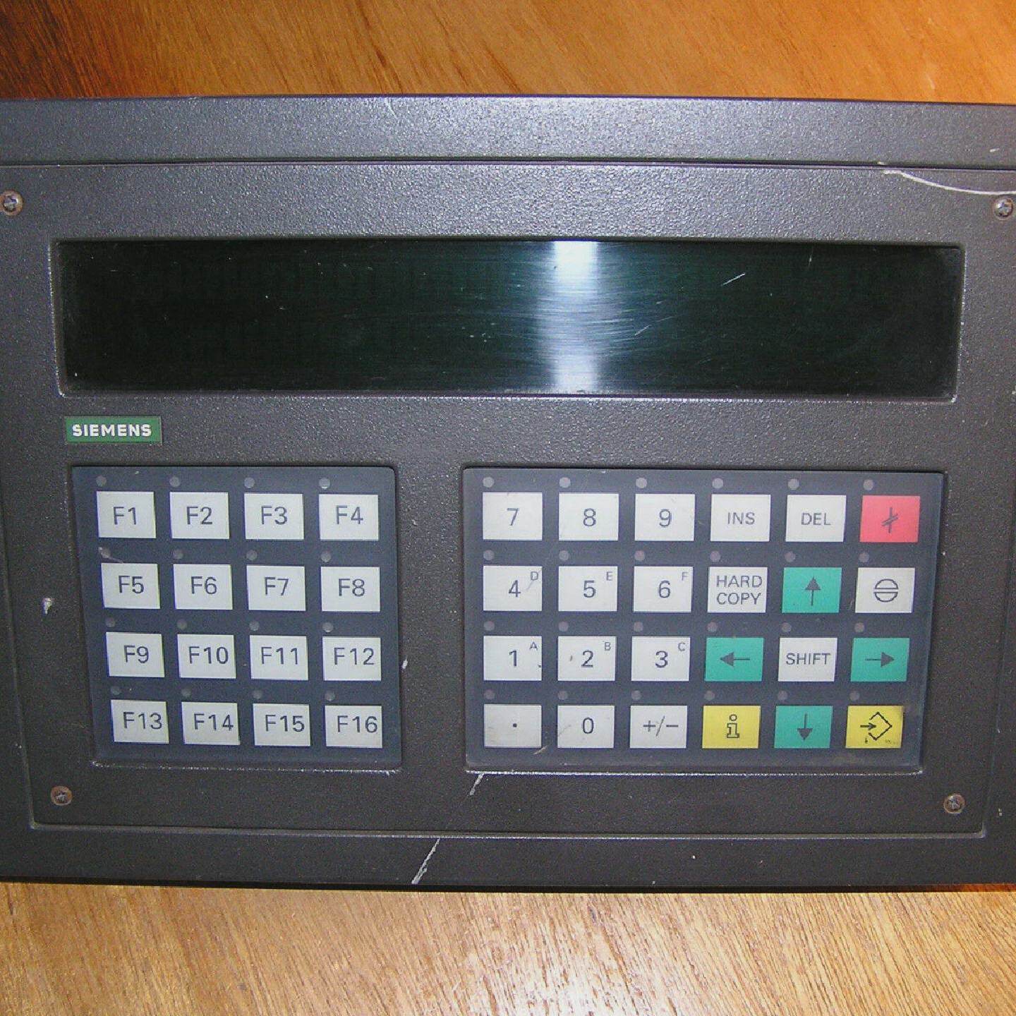 Siemens 6AV35201EL00 OP202408 Operator Panel with CP5480 SIN