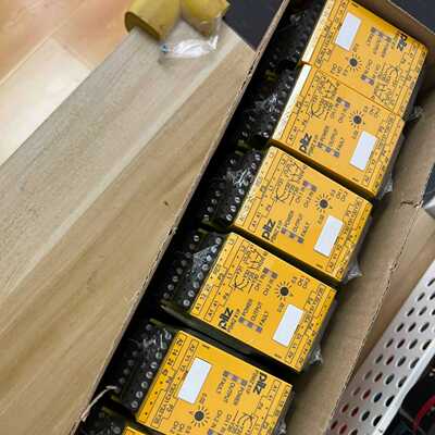 配件PILZ  777949安全继电器全新原装正品议价