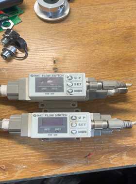 SMC流量计，PF2A721-F03-27，拆机两个，功能正--议价商品