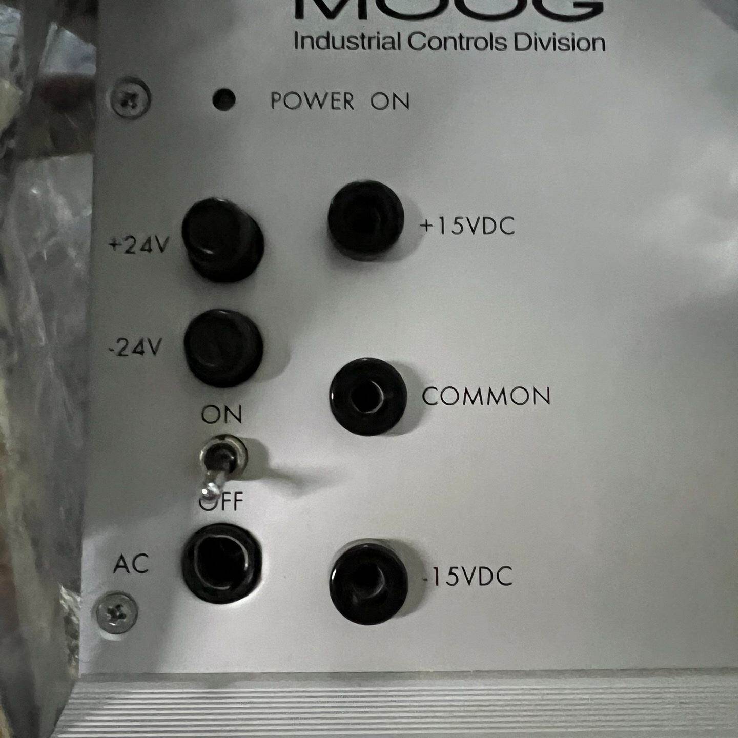 全新moog电源模块NF128201现货原装进口正品--议价商品