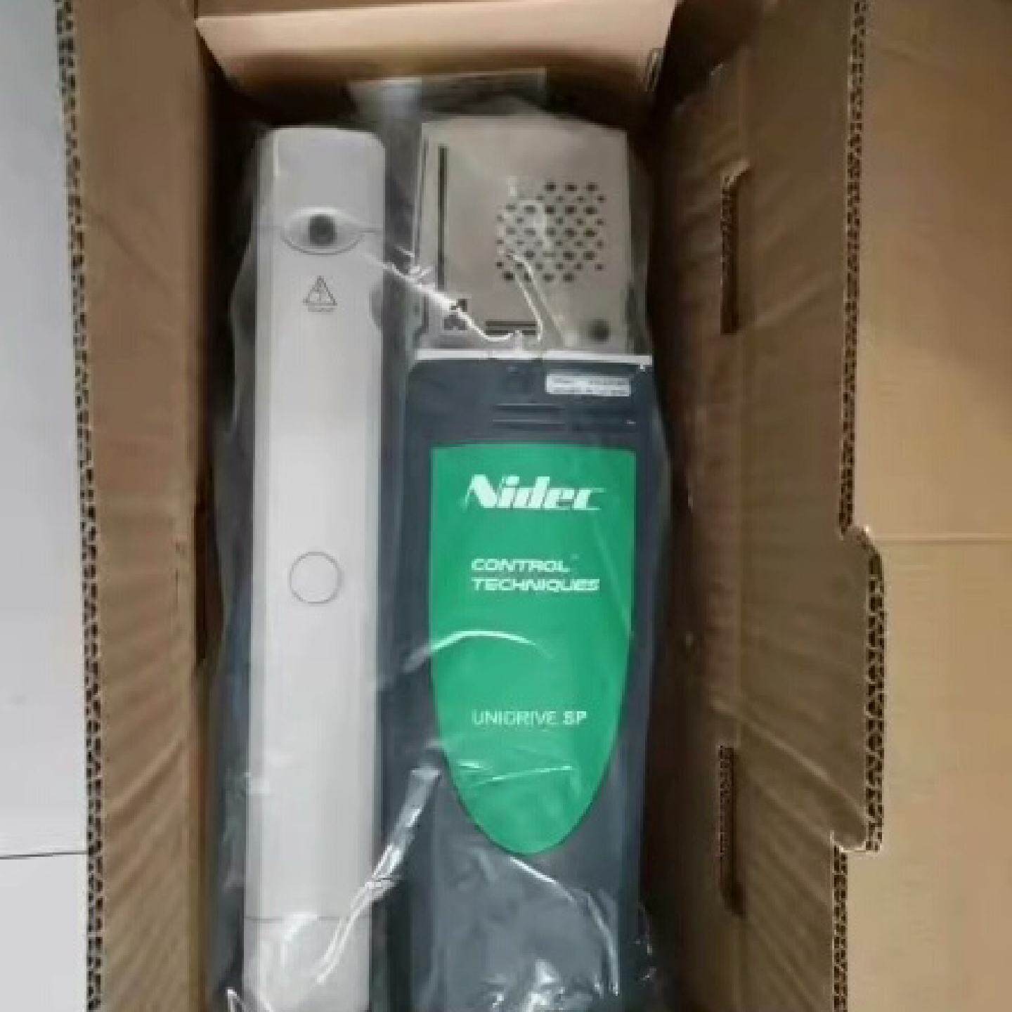 原标尼得科变频器 SP2403 11KW原艾默生-议价