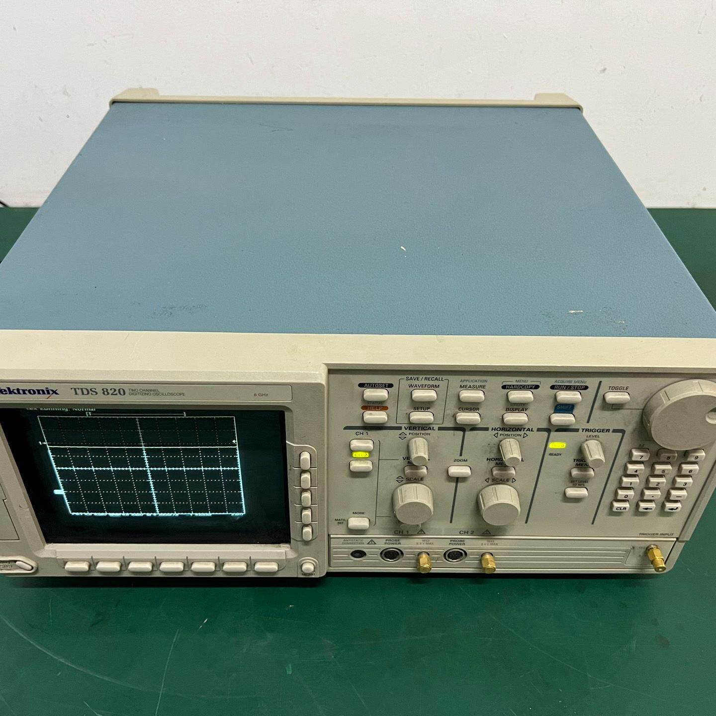 Tektronix泰克 TDS820 泰克示波器 6G 二手--议价商品