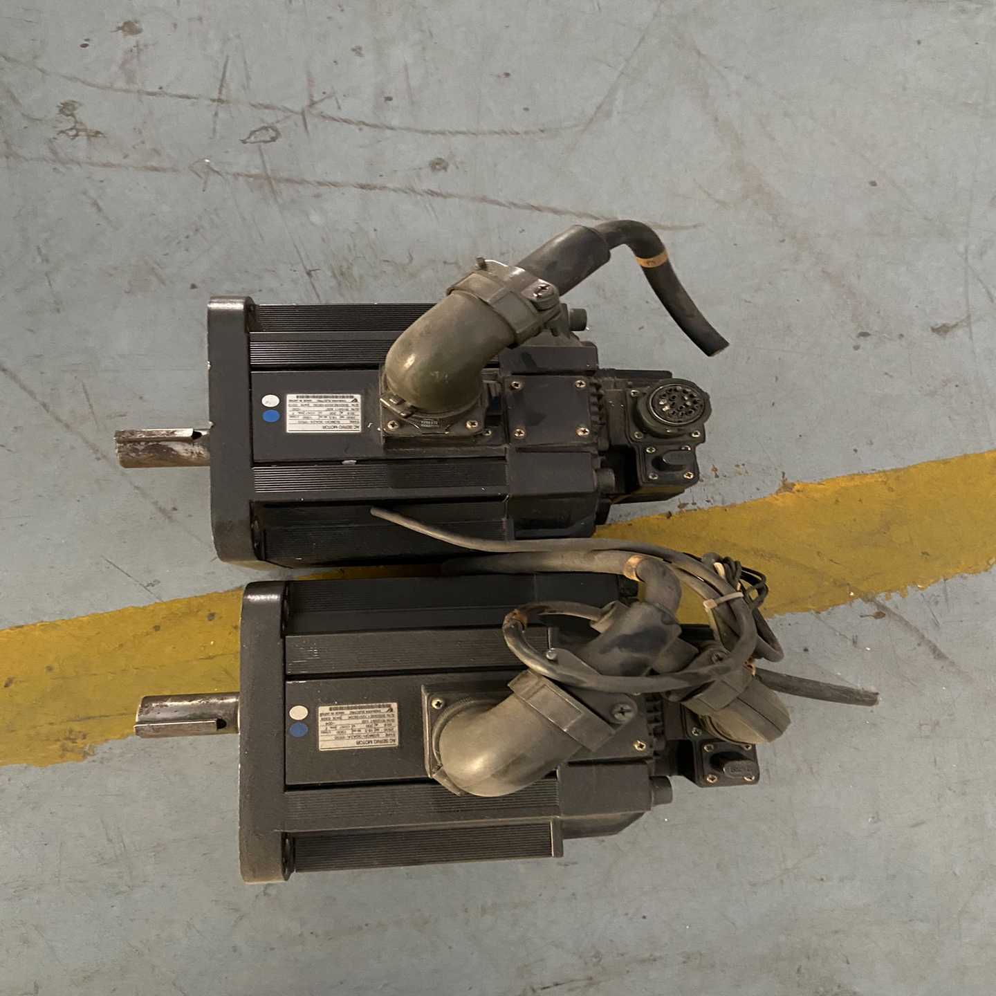 【议价】安川伺服电机SGMGH-30A2A-YR35适用