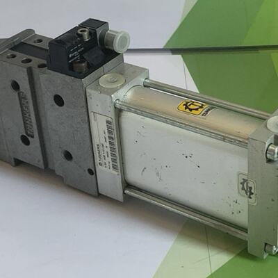 TUNKERS K50 63 A00 T12 135 morsetto pneumatico