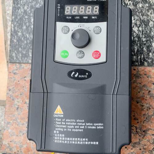 【询价】日业变频器CM530-A4T4R0GB/5R5PB，380Ⅴ适用