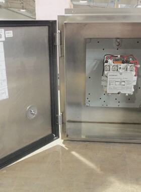 New Siemens CLMSC03120 Stainless Steel Lighting Contactor En