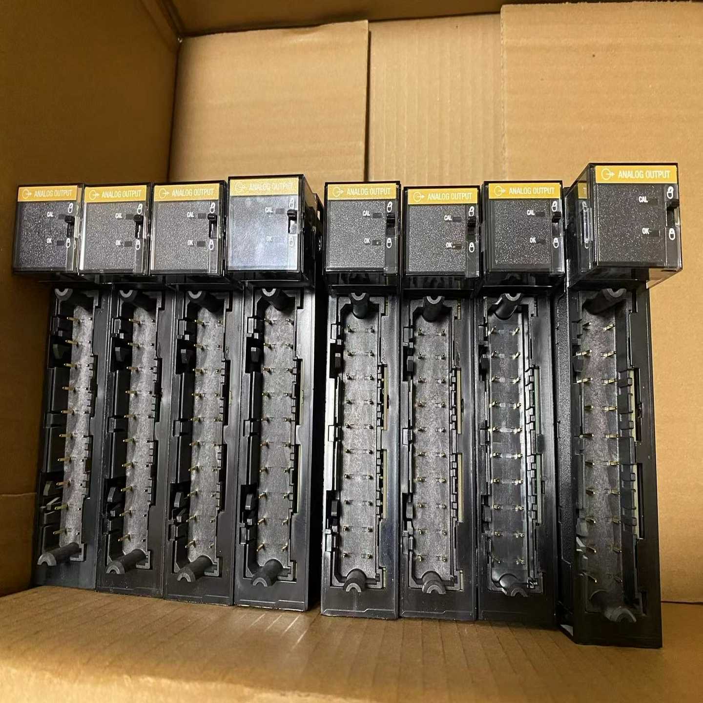 1756-OF8功能圆孔请联系询价