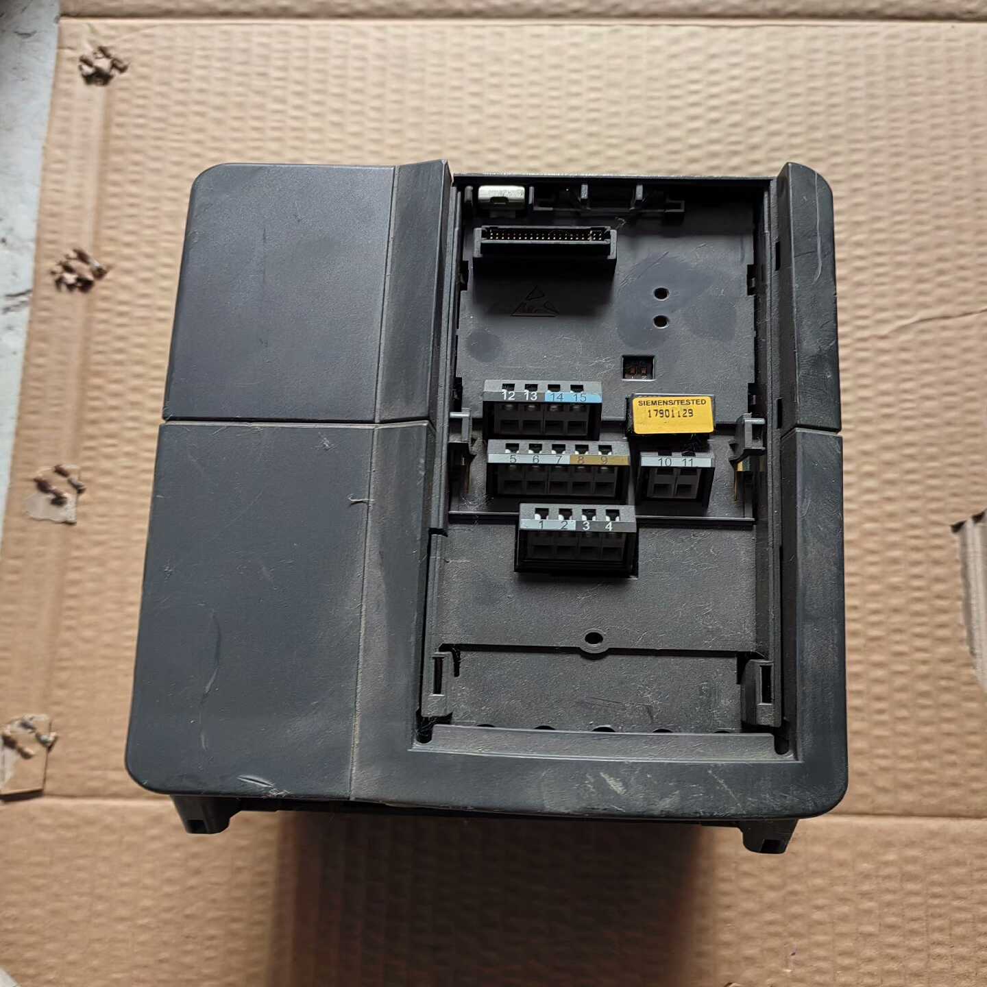 西门子420变频器6SE6420-2UD23-0BA1，3--议价商品