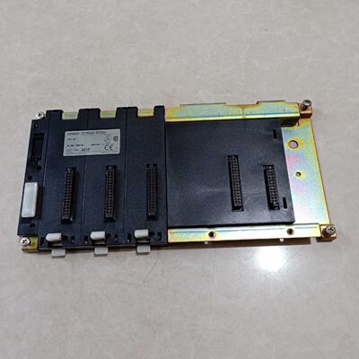 议价二手 OMRONOMRONPLC底板 C200HW-BC031 原装拆机实物图