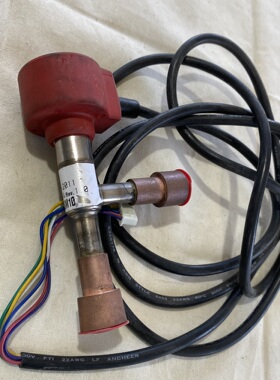 意大利CAREL卡乐电子膨胀阀E2V30USM10，带原装线--议价商品