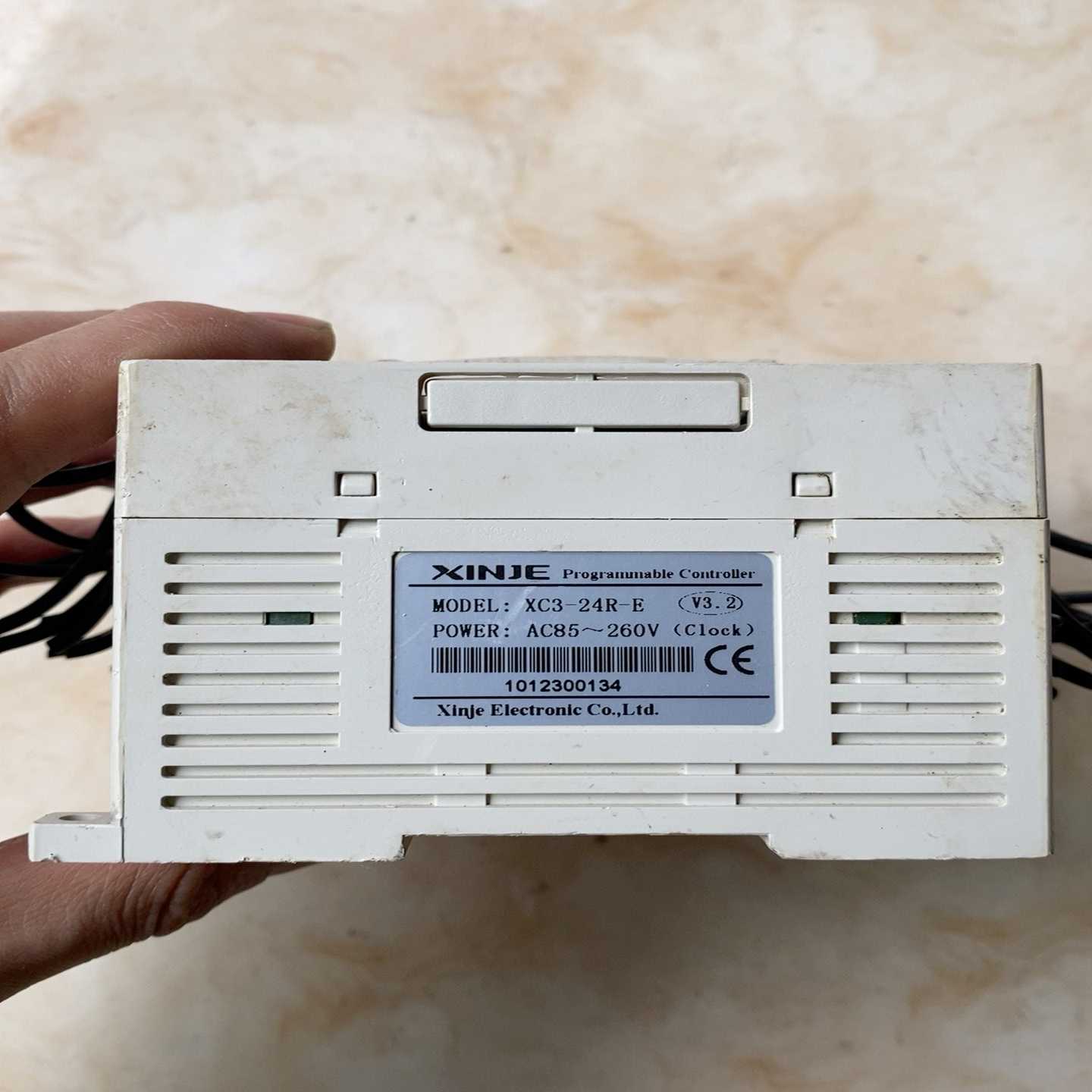 咨询-信捷PLC型号:XC3-24R-E剪线成色如图