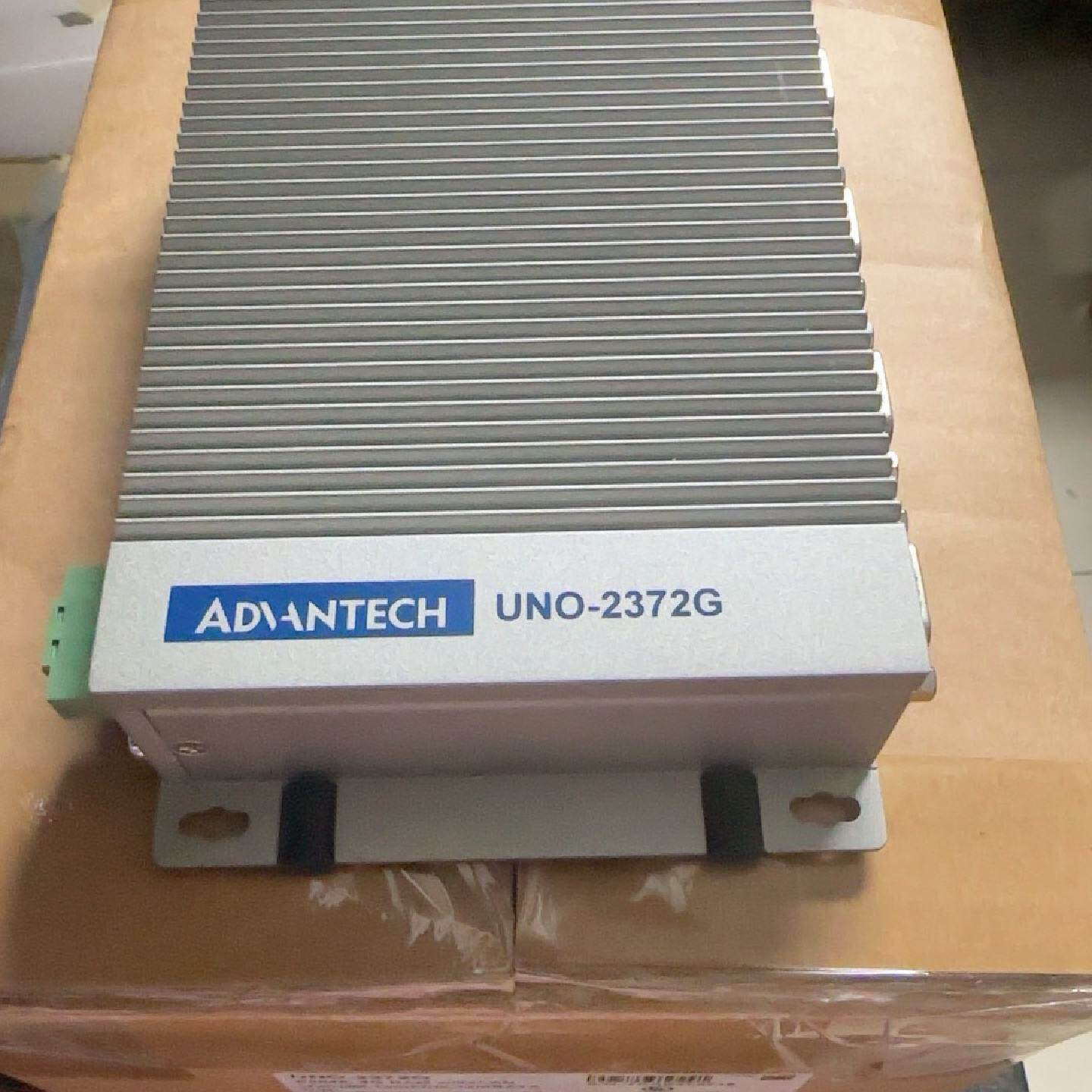 研华工控机UNO-2372G J6410-8G 120G固态-议