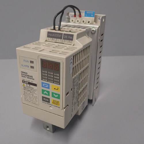 3G3JVAB002CE  Omron  3G3JVAB002CE  Variator Frequenzbereich
