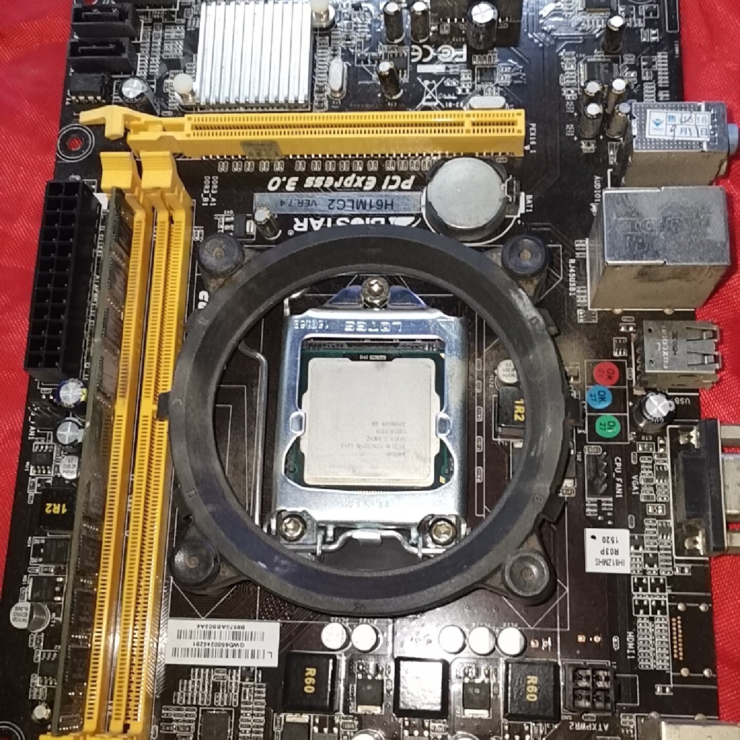 映泰H61主板有挡板送内存2G和处理器G640功能正常无-议价