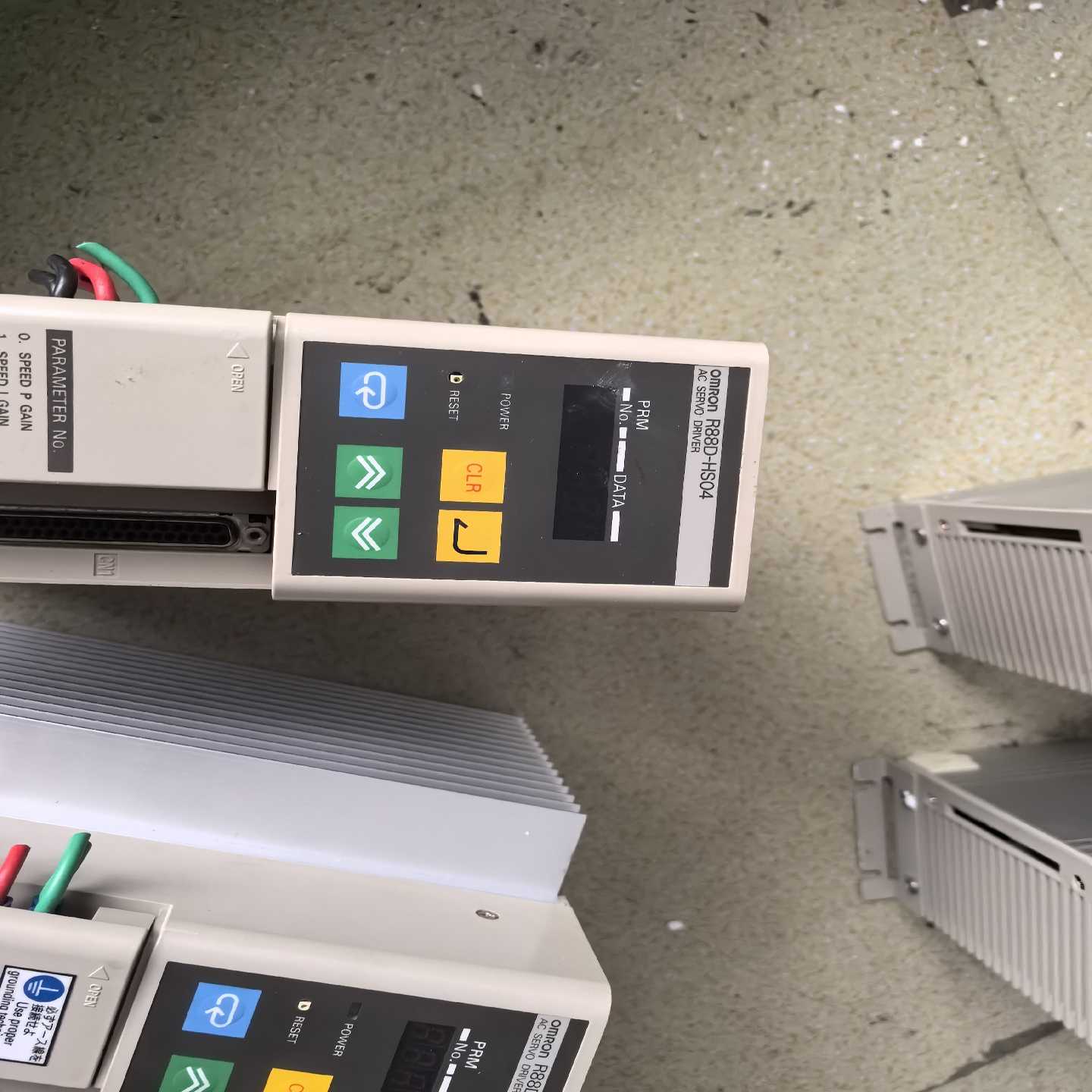 R88D-HS04R88D-HS22伺服器,询价