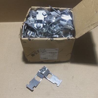 NEW Eaton B2213PAZN Box of 71 2 EMT Conduit Universal Clamp