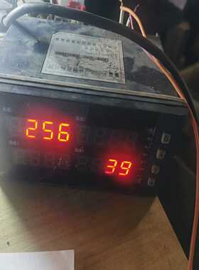 苏州迅鹏温度仪表WPD4一A一4一VVVV一V1，成色见图片--议价商品