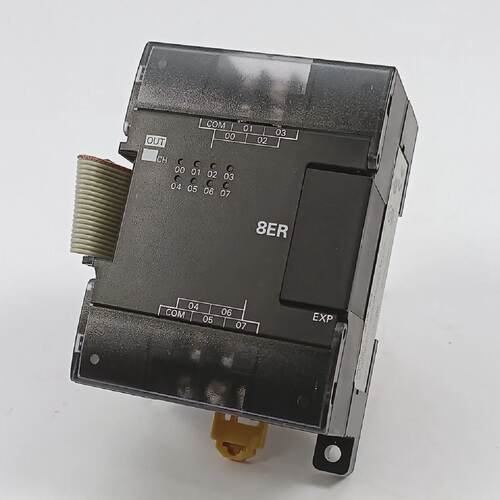 OMRON CP1W8ER IO Expansion Unit 8 X Relay Outputs 2 A