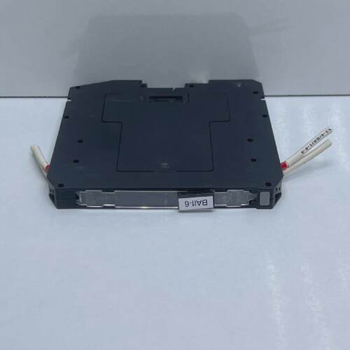 GM INTERNATIONAL D6011S 1 CHANNEL REPEATER PIWER SUPPLY
