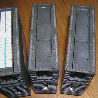 Lot of 3x Helmholz 7003211BL00 E04 Simatic S7300 SM321 DI32