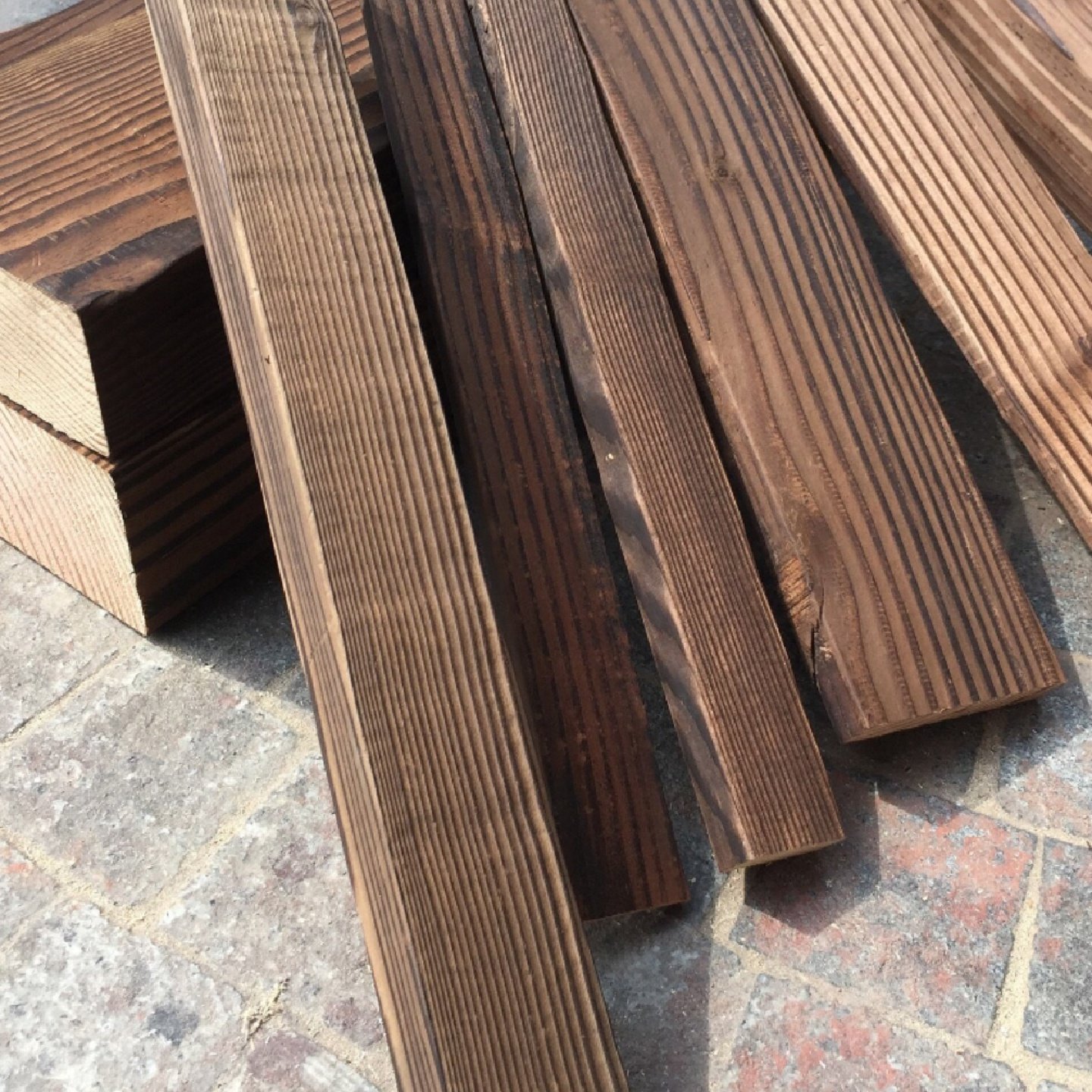 户外樟子松防腐木碳化木火烧实木地板薄板立柱木板龙骨厂家直销,基础建材,防腐木,淘宝优惠券,粉丝福利购,淘宝优惠卷