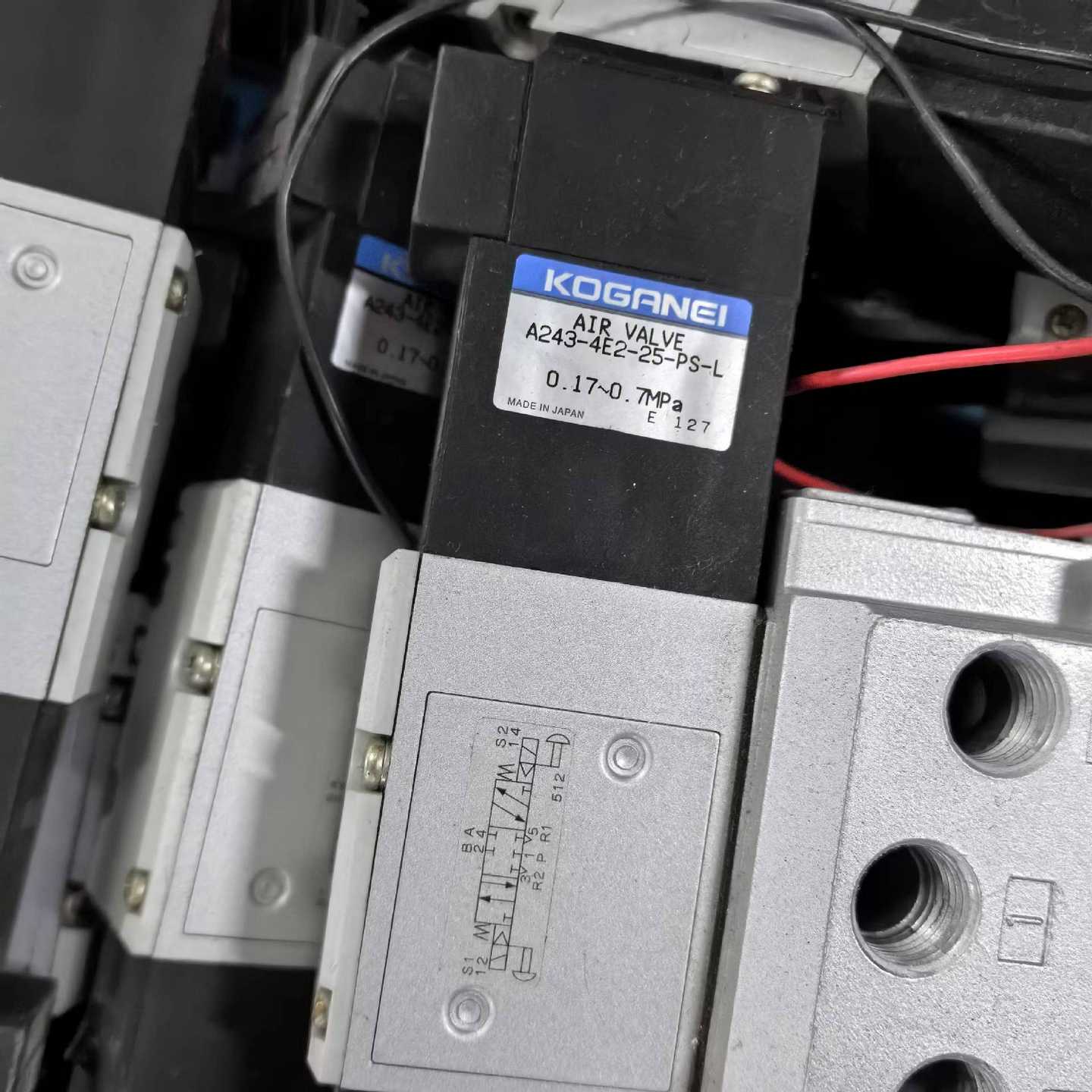 日本KOGANEI小金井电磁阀A243-4E2-25-PS-L真品DCB24V当天发