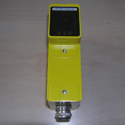 Unused  SICK 1047984 WSU263103A00 1 047 984 Photoelectric Sa