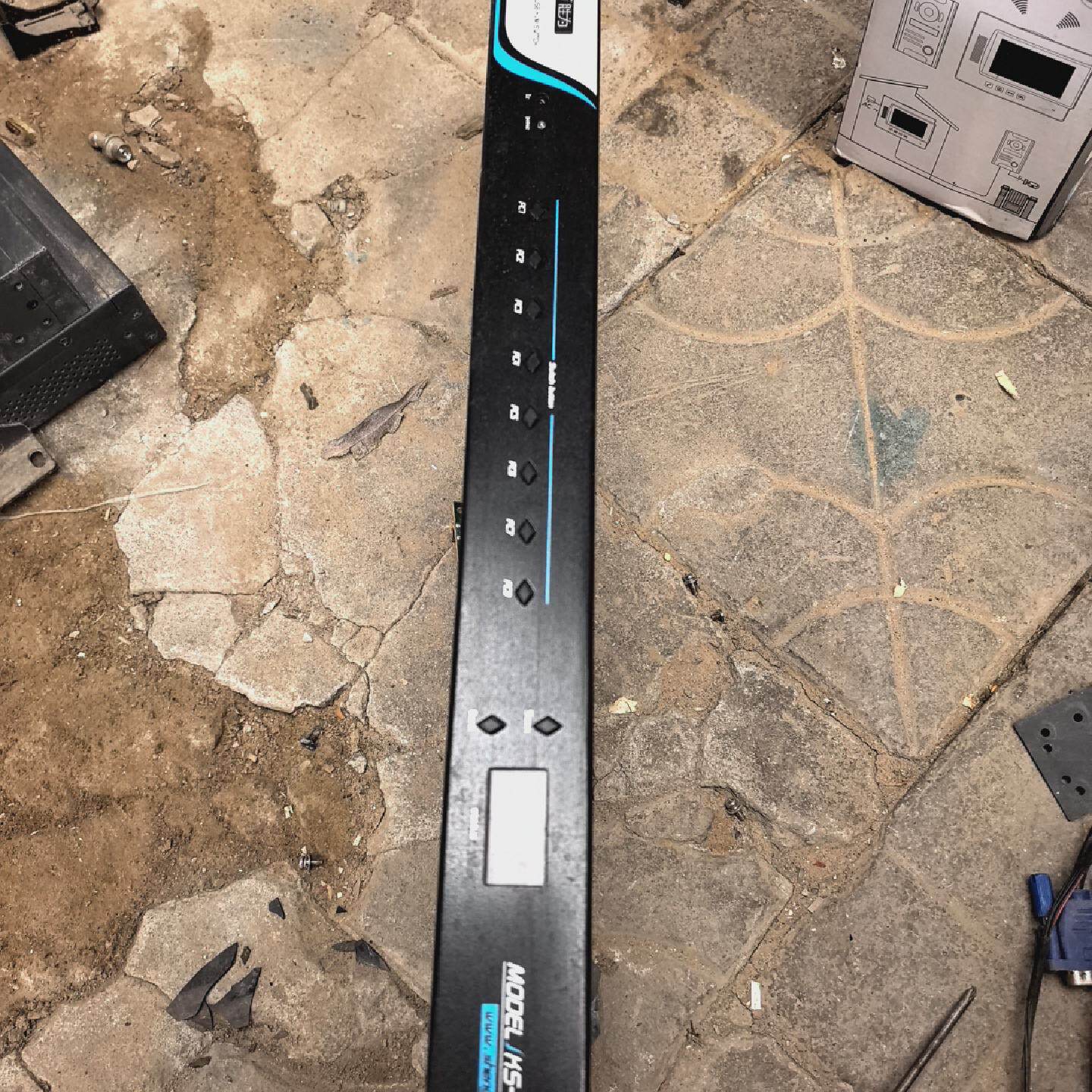 胜为KS-308A KVM切换器，8口USB，VGA接口，带议价