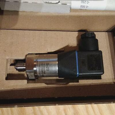 压力传感器WIKAS201...0巴420mAP46837858S1A00WG1M62G