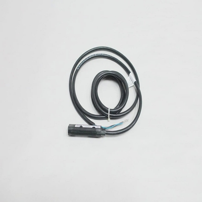CutlerHammer13105A6513彗星3线传感器20-264v-ac15-30v-D