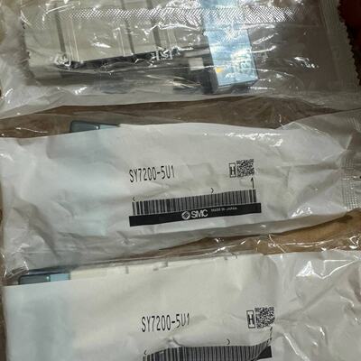 议价SMCSY72005U1SMC电磁阀SU72005维修
