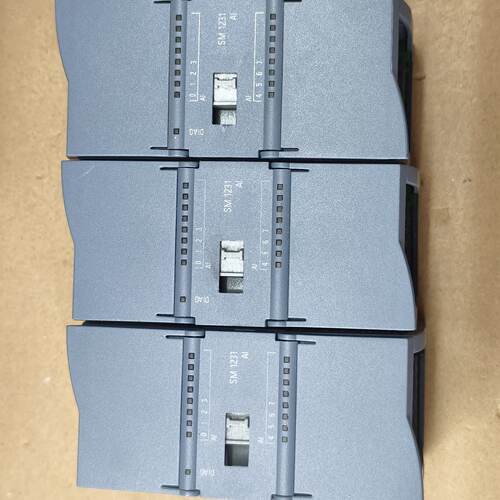 【询价】1200系列231-4HF32  8路AI模拟量输入模