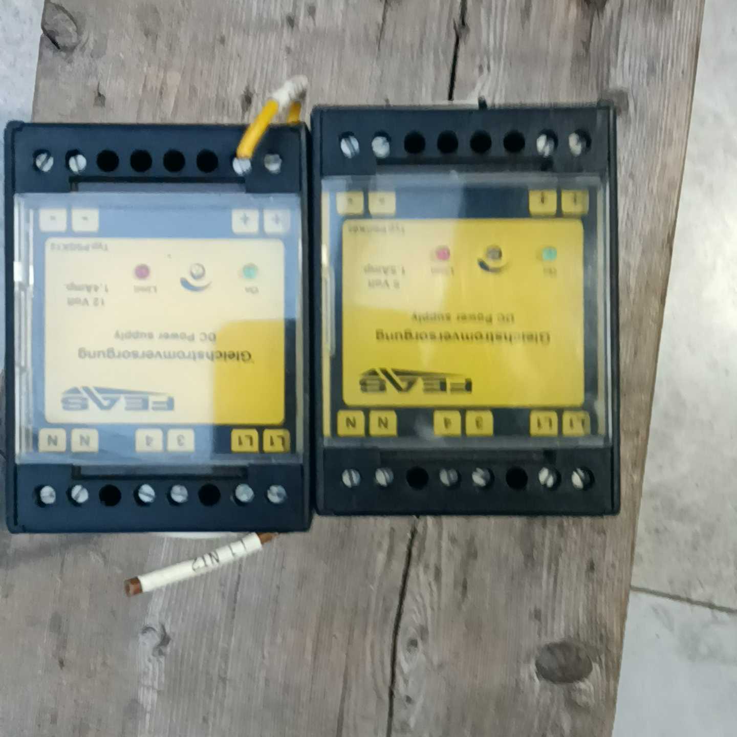 出FEAS品牌的电源监控模块，纯色如图，功能包好，单价680--议价